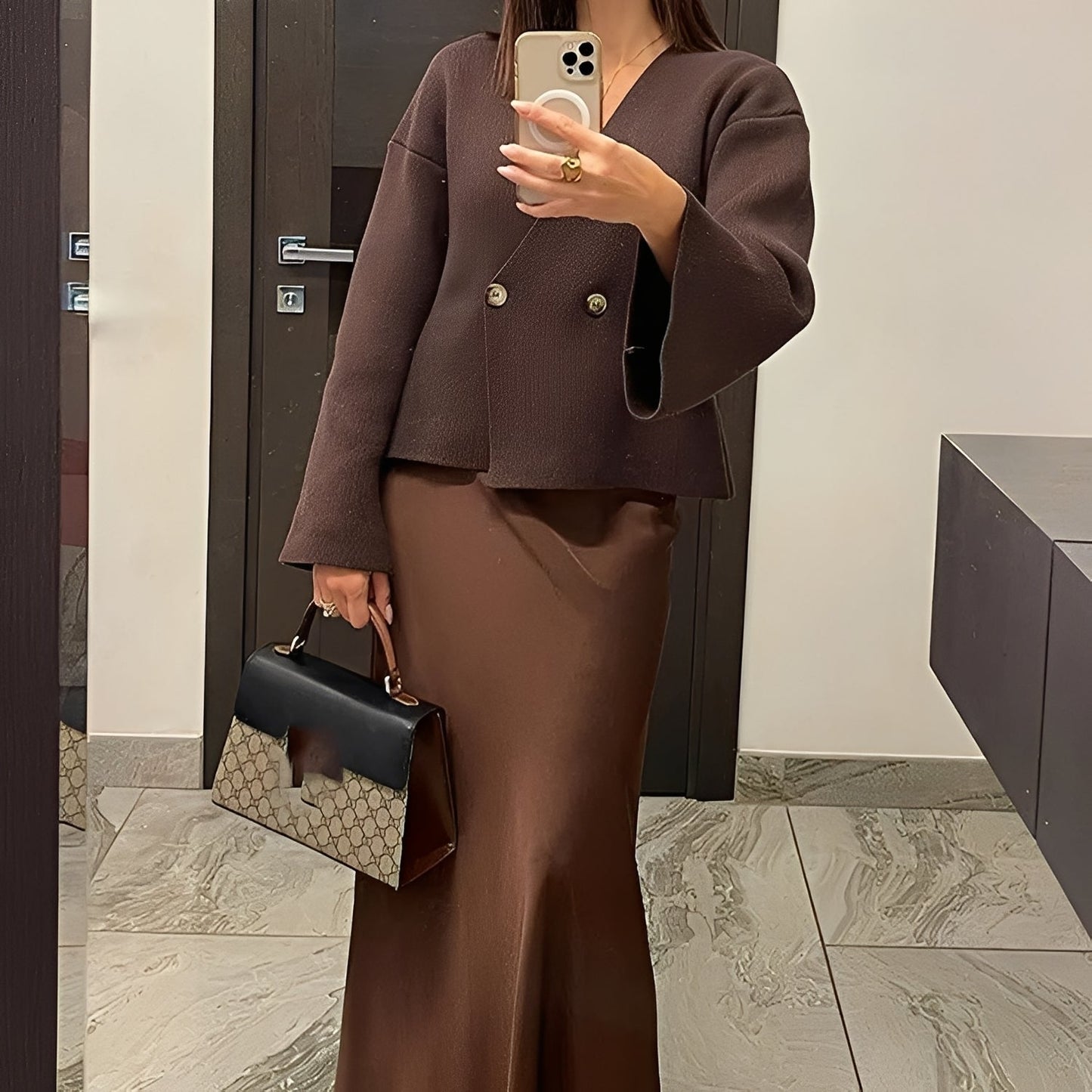 Anjelica - Eleganter, lässiger Damen-Cardigan aus Strick