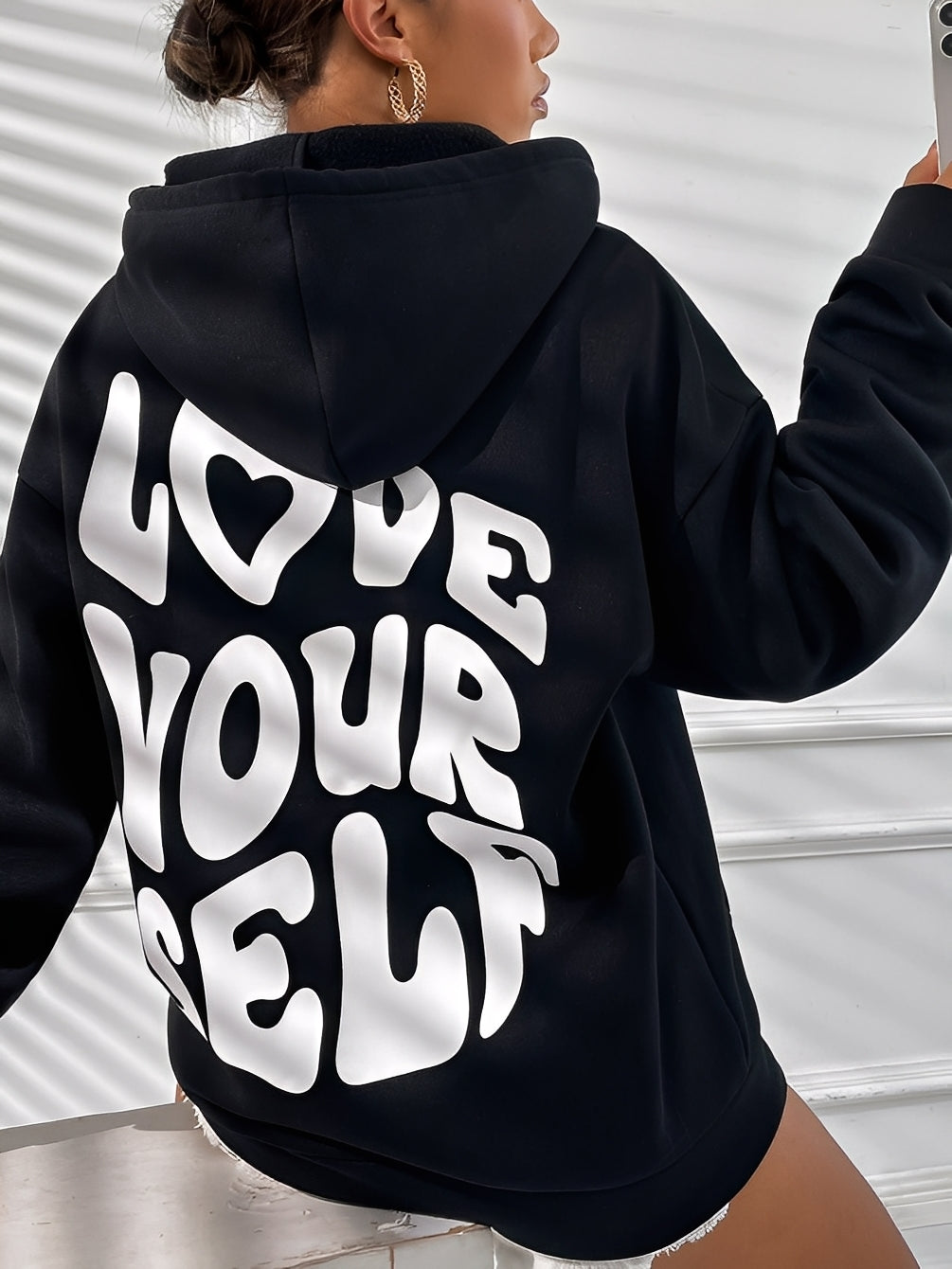 Rebeccah - Locker geschnittener Damen-Hoodie mit Print