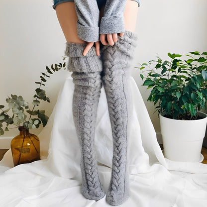 Hailee - Weiche, gestrickte Overknee-Socken für Damen