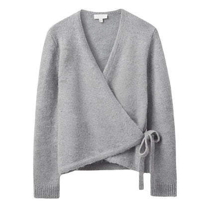 Eleanore - Eleganter Damenpulli mit schrägem Design