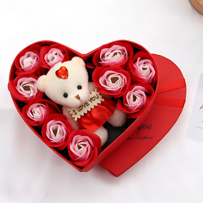 Heartley - Rosenbär als herzförmiges Präsent zum Valentinstag