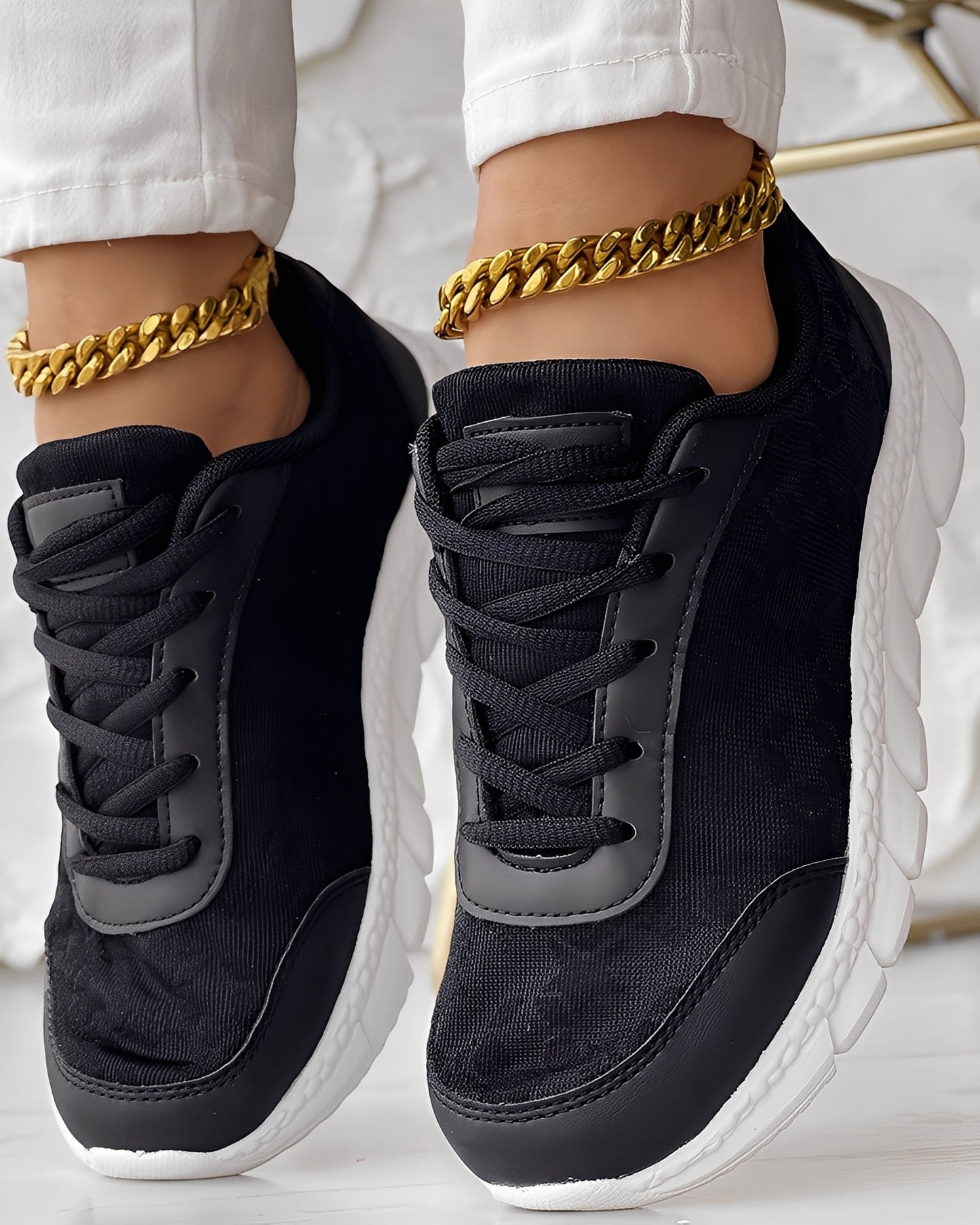 Elisabeth - Bequeme, luftige Damen-Sneakers mit Blumenmuster