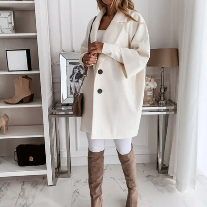 Lindsie - Figurbetonte Damenjacke mit Knöpfen