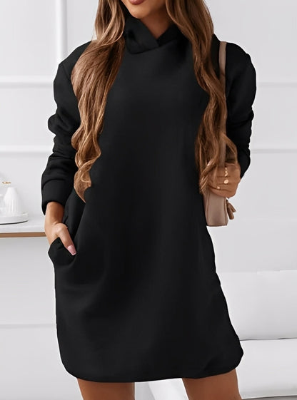 Michaela - Stilvolles, kurzes Damenkleid mit Kapuze