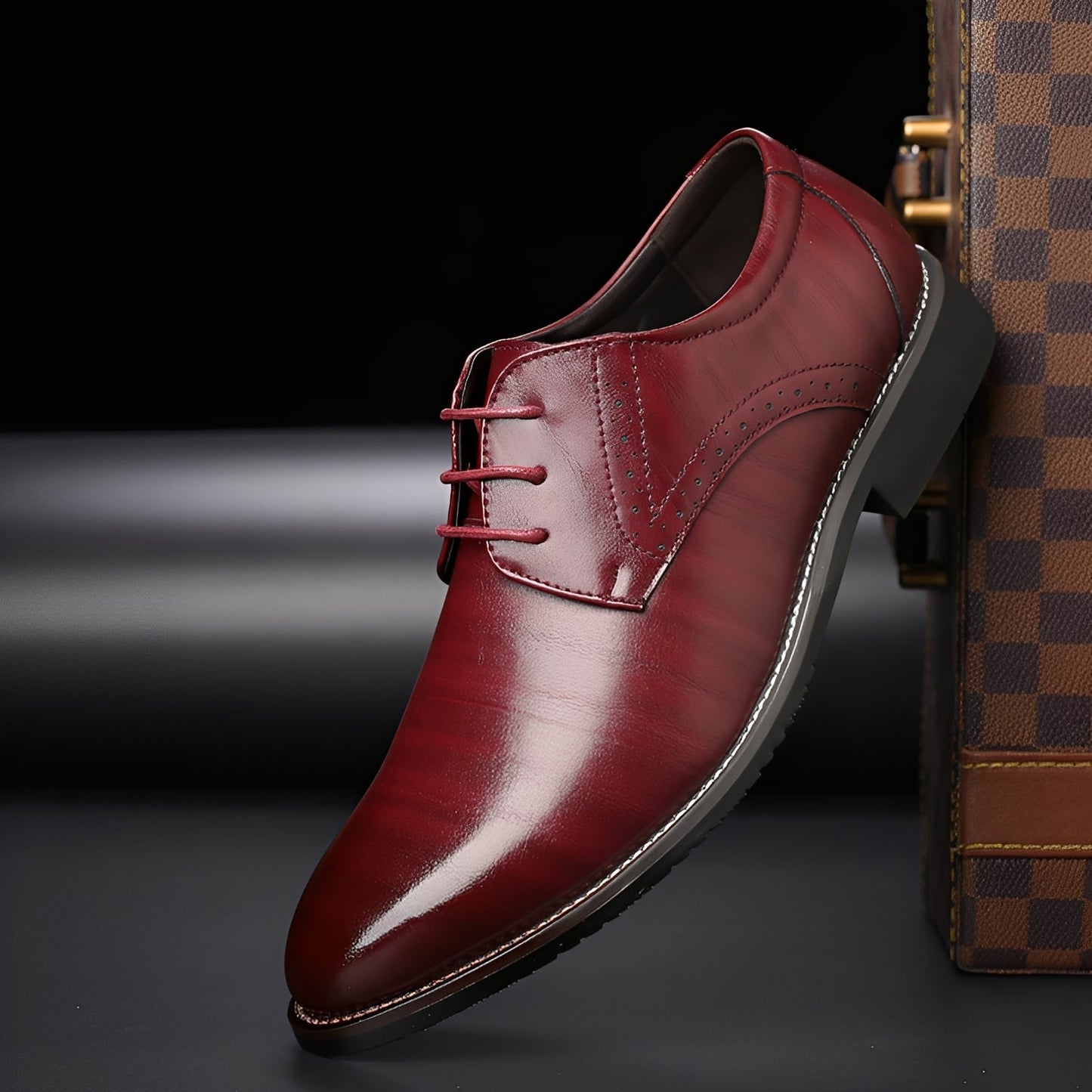 Desmond - Schicke Lederschnürschuhe mit Lochmuster für Männer