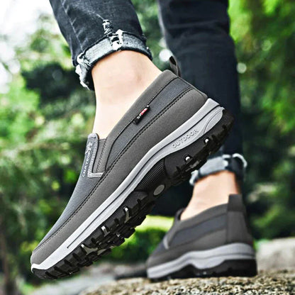 Bruce - Bequeme Mesh-Herrenschuhe für Wanderungen
