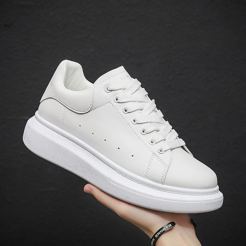 Andres – Turnschuh mit hoher Plateausohle