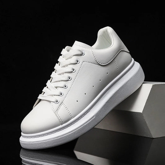 Andres – Turnschuh mit hoher Plateausohle