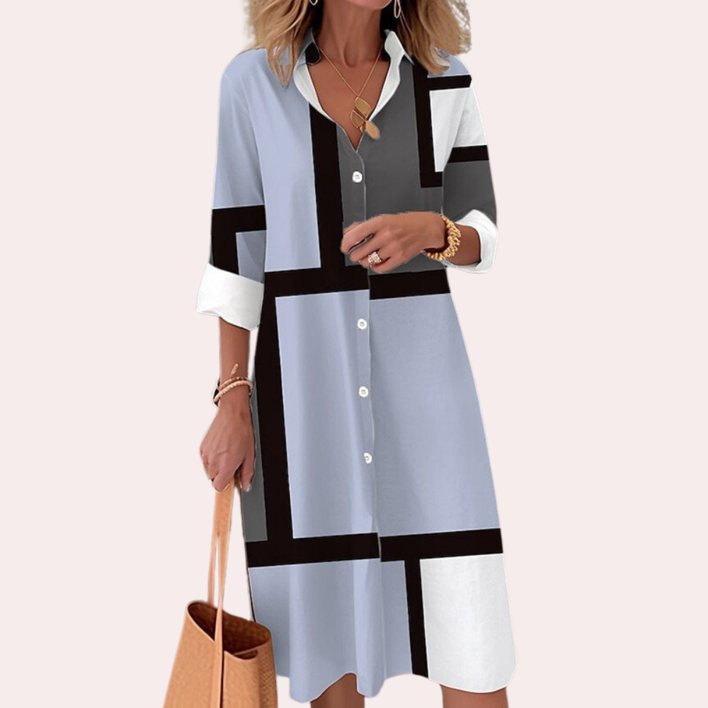 Svea – Kleid im Hemdschnitt mit 3/4-Ärmeln und geometrischem Design