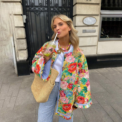 Elena – Steppjacke Blumenmuster
