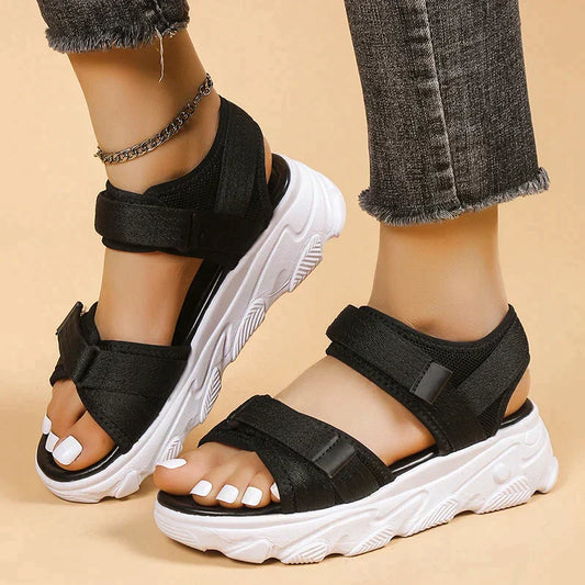 SoleAura – Sandalen der Eleganz in jedem Schritt