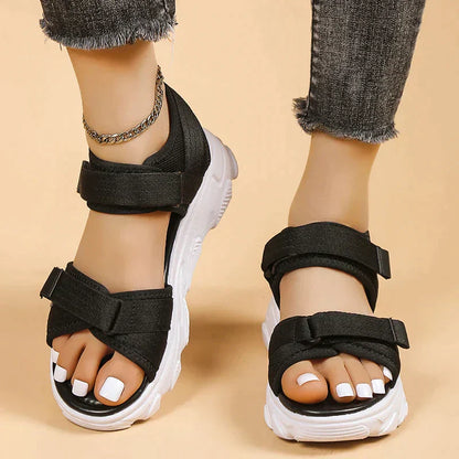 SoleAura – Sandalen der Eleganz in jedem Schritt