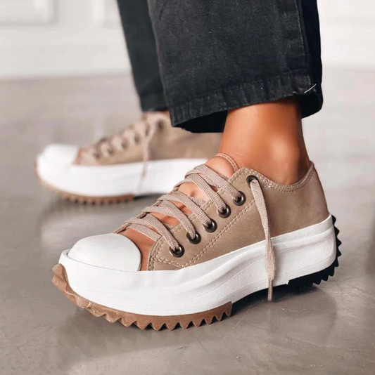 Emily – Plateau-Sneaker mit dicker Sohle