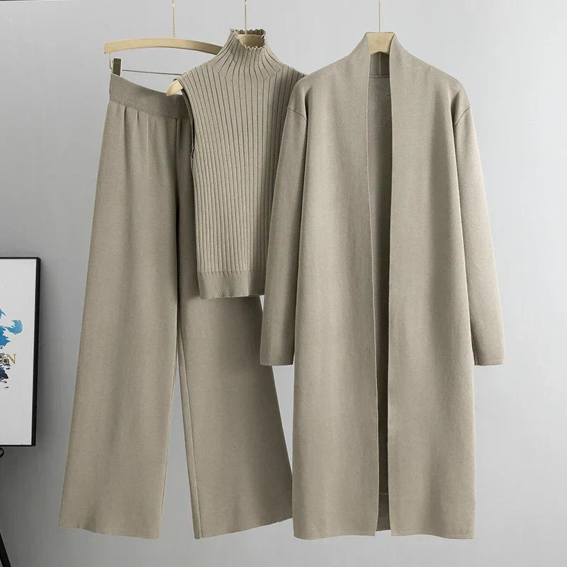 Zara – Gemütliches Dreiteiliges Winterset für Frauen