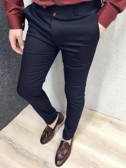 Benji - Schlanke, Elegante und Zeitlose Hosen