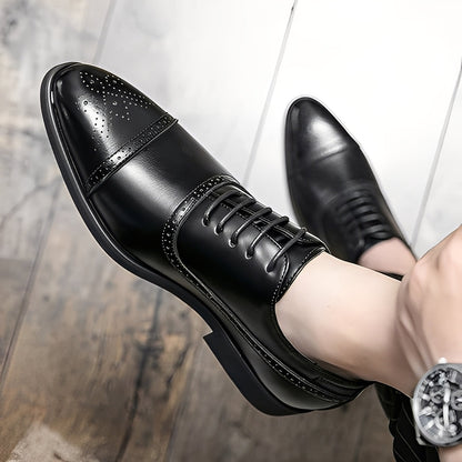 Fulton - Elegante formale Herrenschuhe aus Leder mit Brogue-Elementen