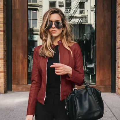 Amber – Modische Kunstlederjacke für Frauen